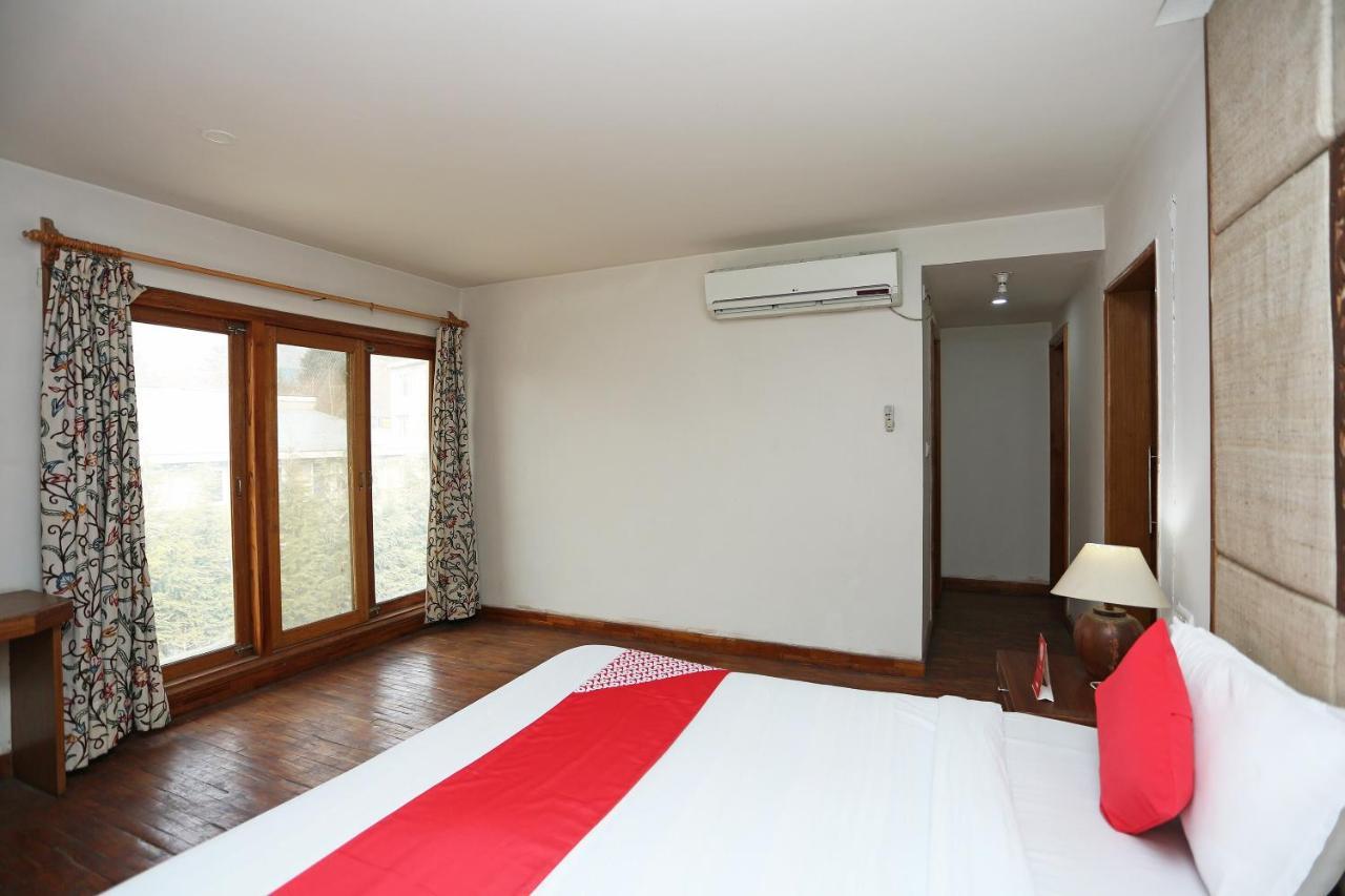 Oyo 27008 Paradise Gateway Hotel Srīnagar Kültér fotó
