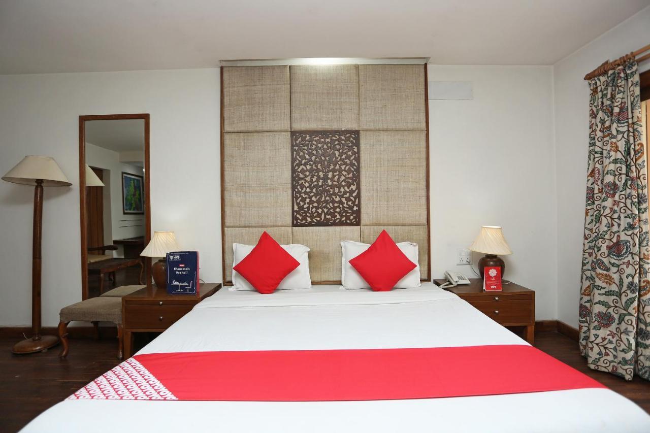 Oyo 27008 Paradise Gateway Hotel Srīnagar Kültér fotó